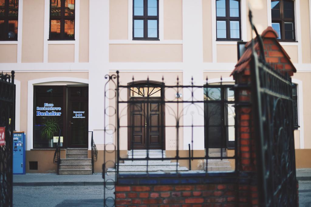 Apartamenty W Sercu Chelmna เคล์มโน ภายนอก รูปภาพ